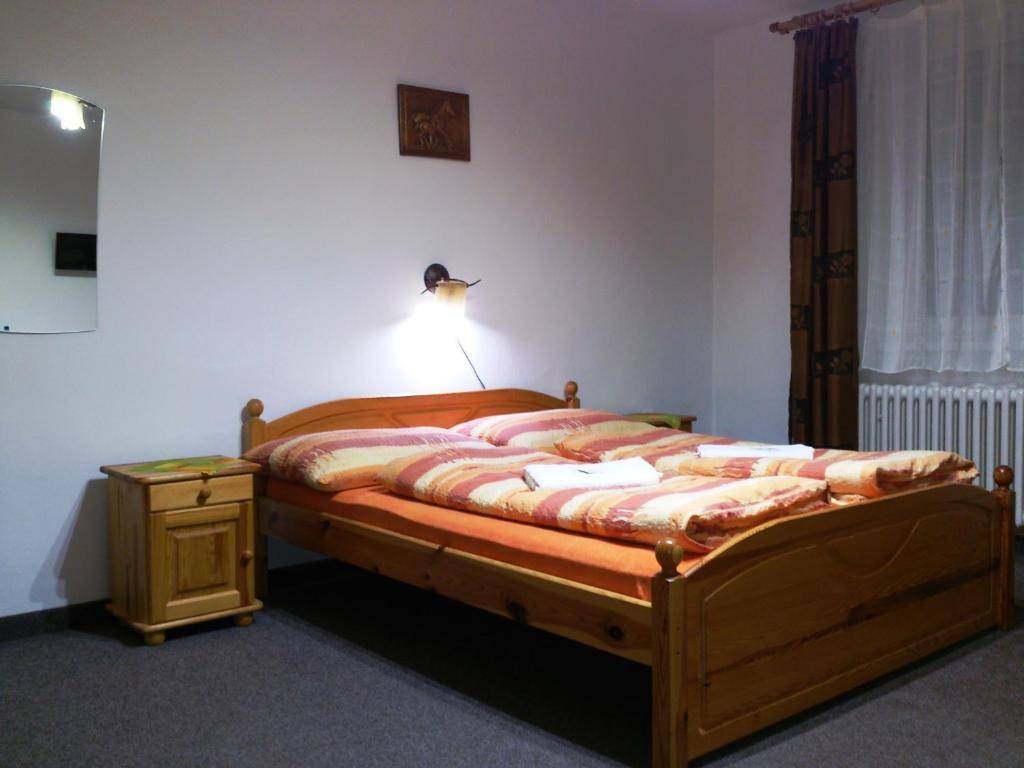 Sunnystreet Guesthouse Стара-Лесна Экстерьер фото