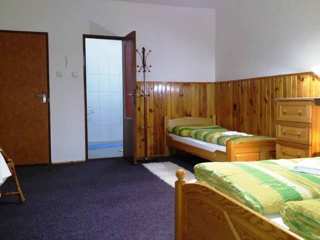 Sunnystreet Guesthouse Стара-Лесна Экстерьер фото